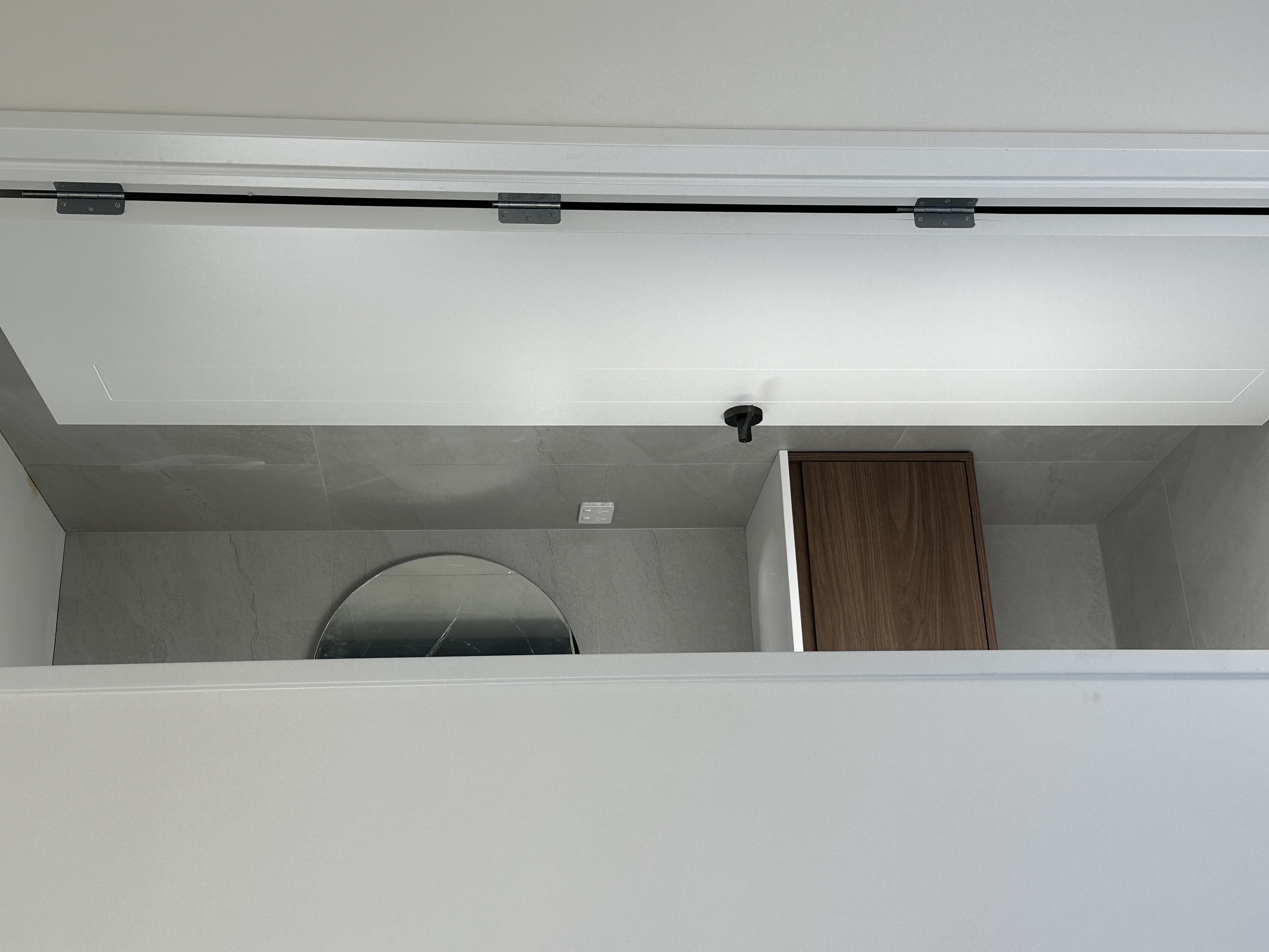 Interior 3